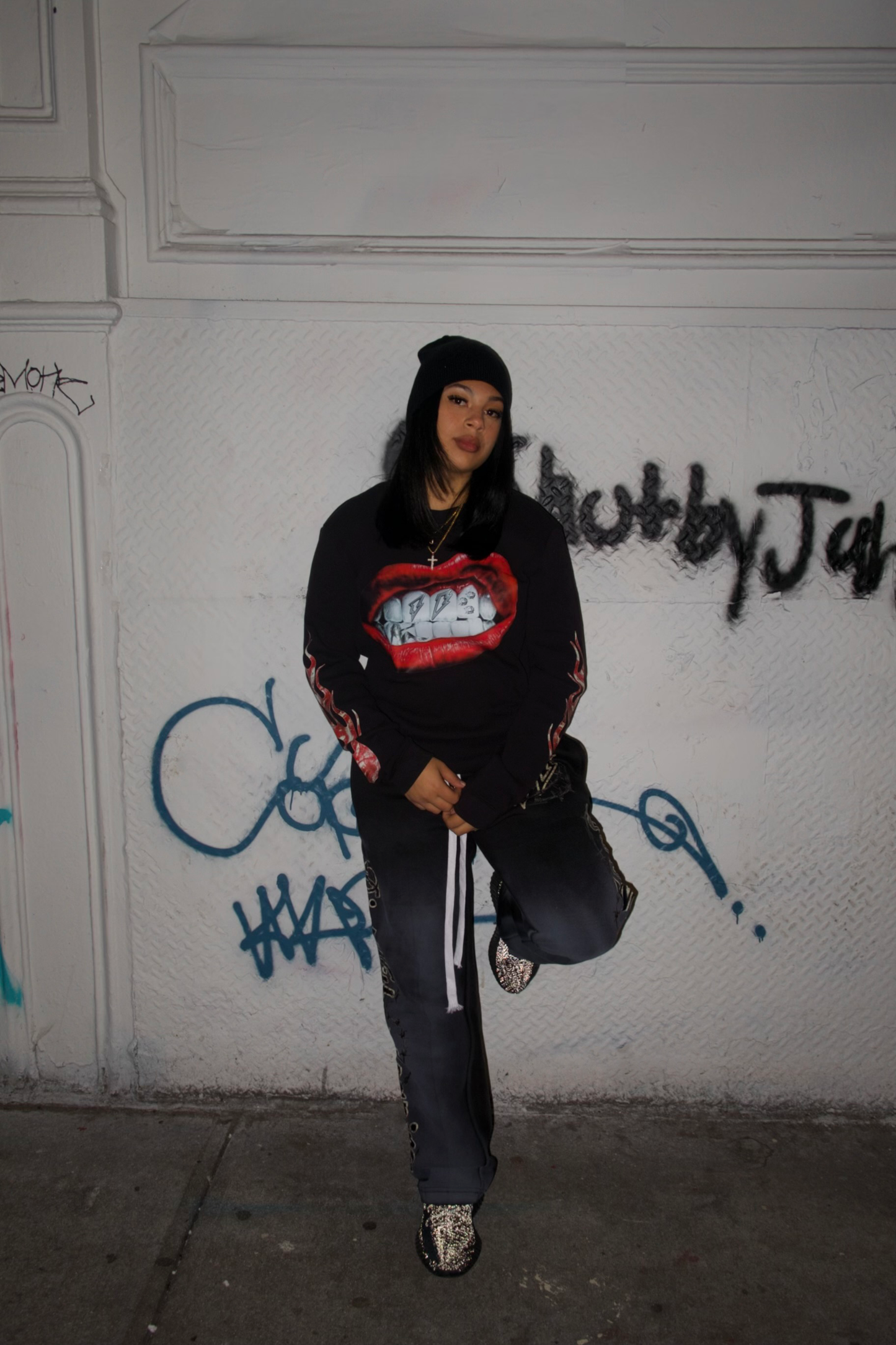 2 thermal long sleeve 1 sweatpants for $120